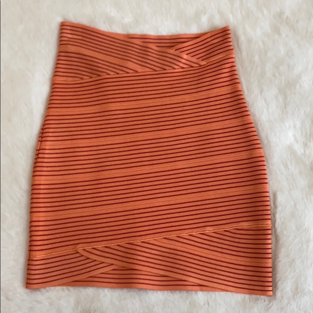 NWOT Bandage Mini Skirt